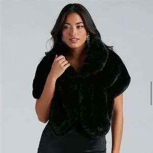 Windsor luxe faux fur wrap. So soft only worn for one night. Perfect condition.